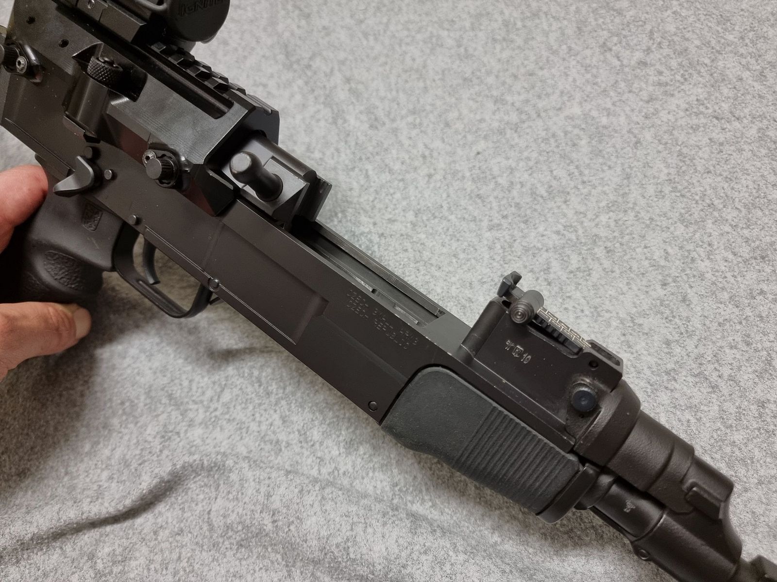 CSA VZ58 Sporter - cal. 7,62x39 - kompakte Büchse - mit Zubehör und Red Dot