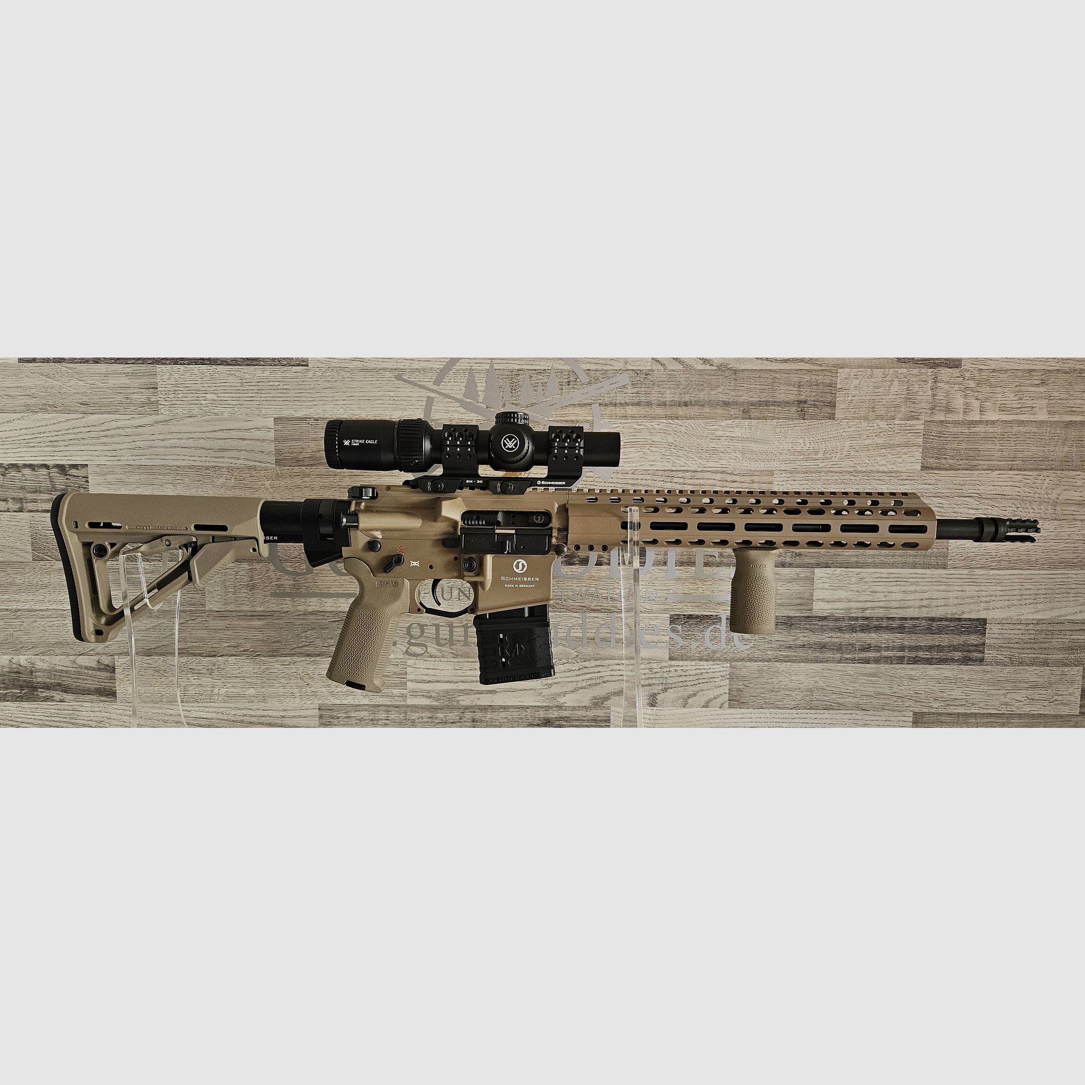 Schmeisser AR15 M4FL 14,5" FDE MAGPUL Cal. .223Rem con Vortex Strike Eagle - Producto nuevo del comercio especializado