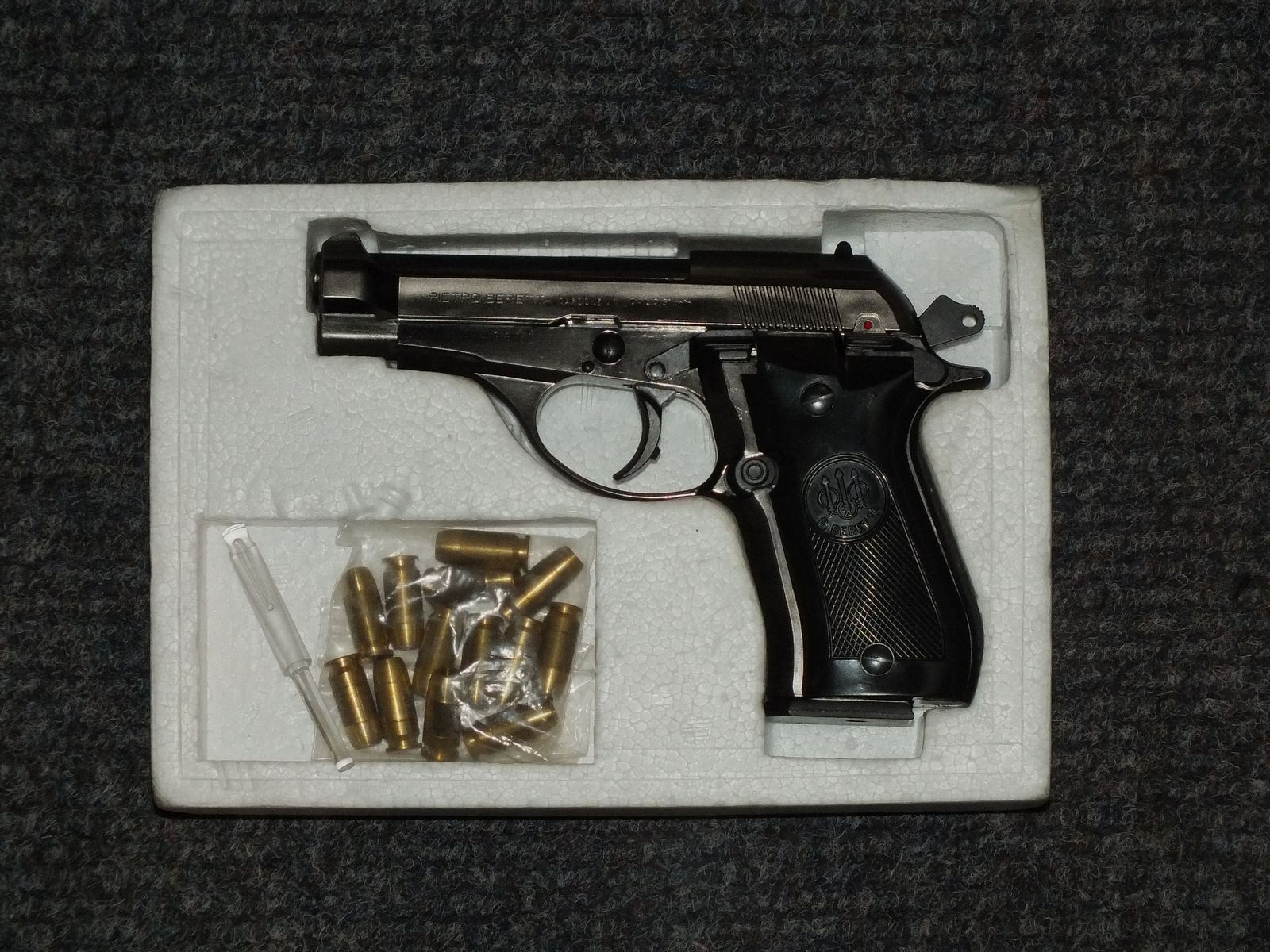 Pistola de película Marushin Beretta M 84