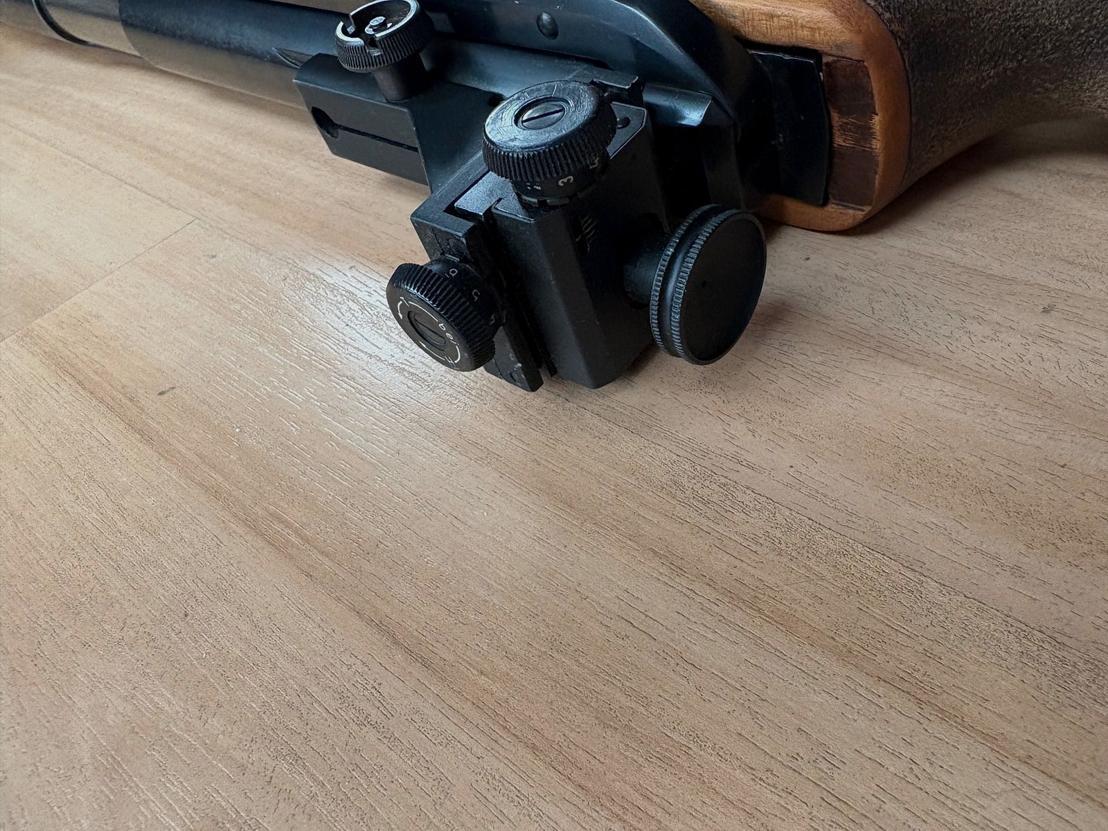 Luchtgeweer Mod. Feinwerkbau 300 Cal. 4,5 / .177