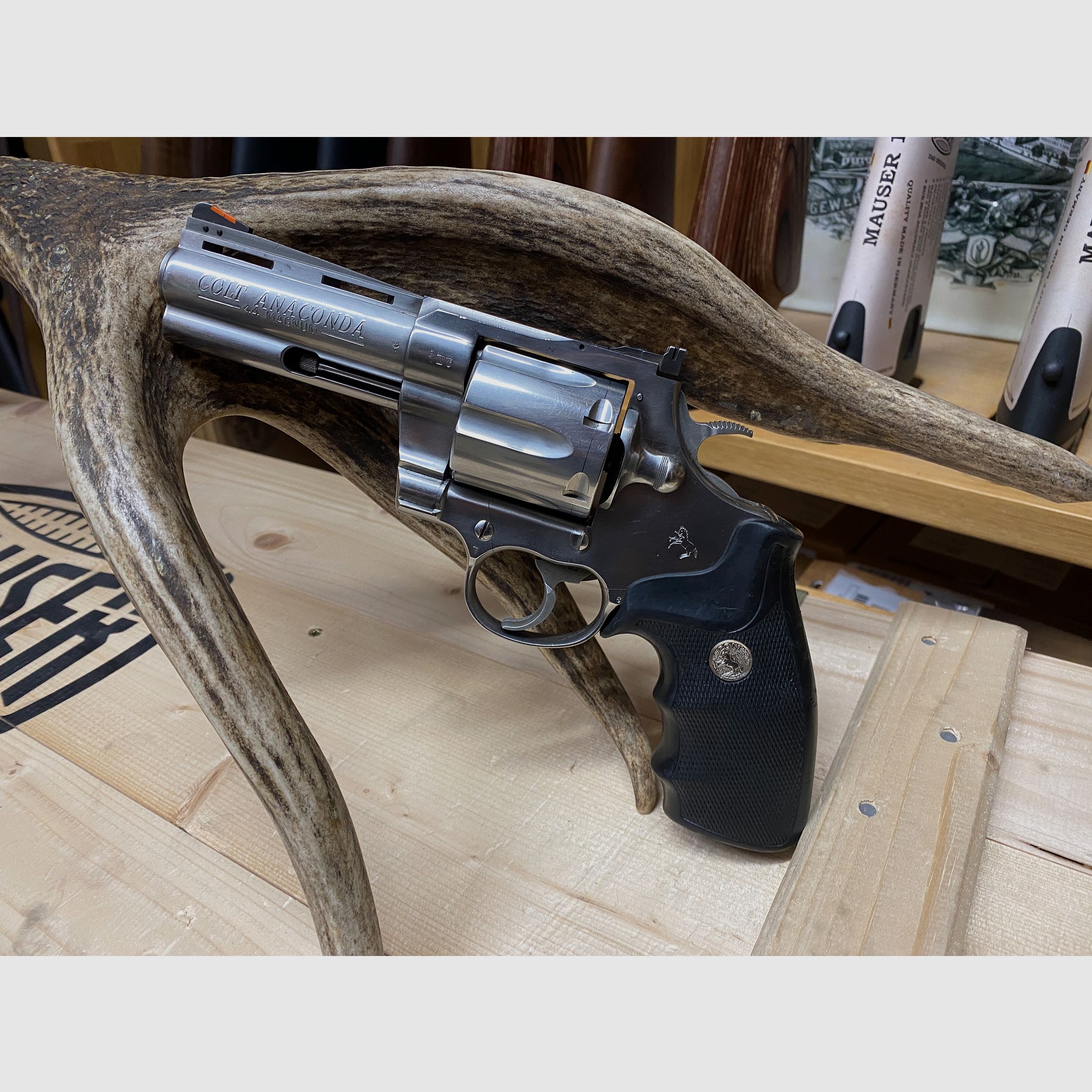 Colt Anaconda, 4"