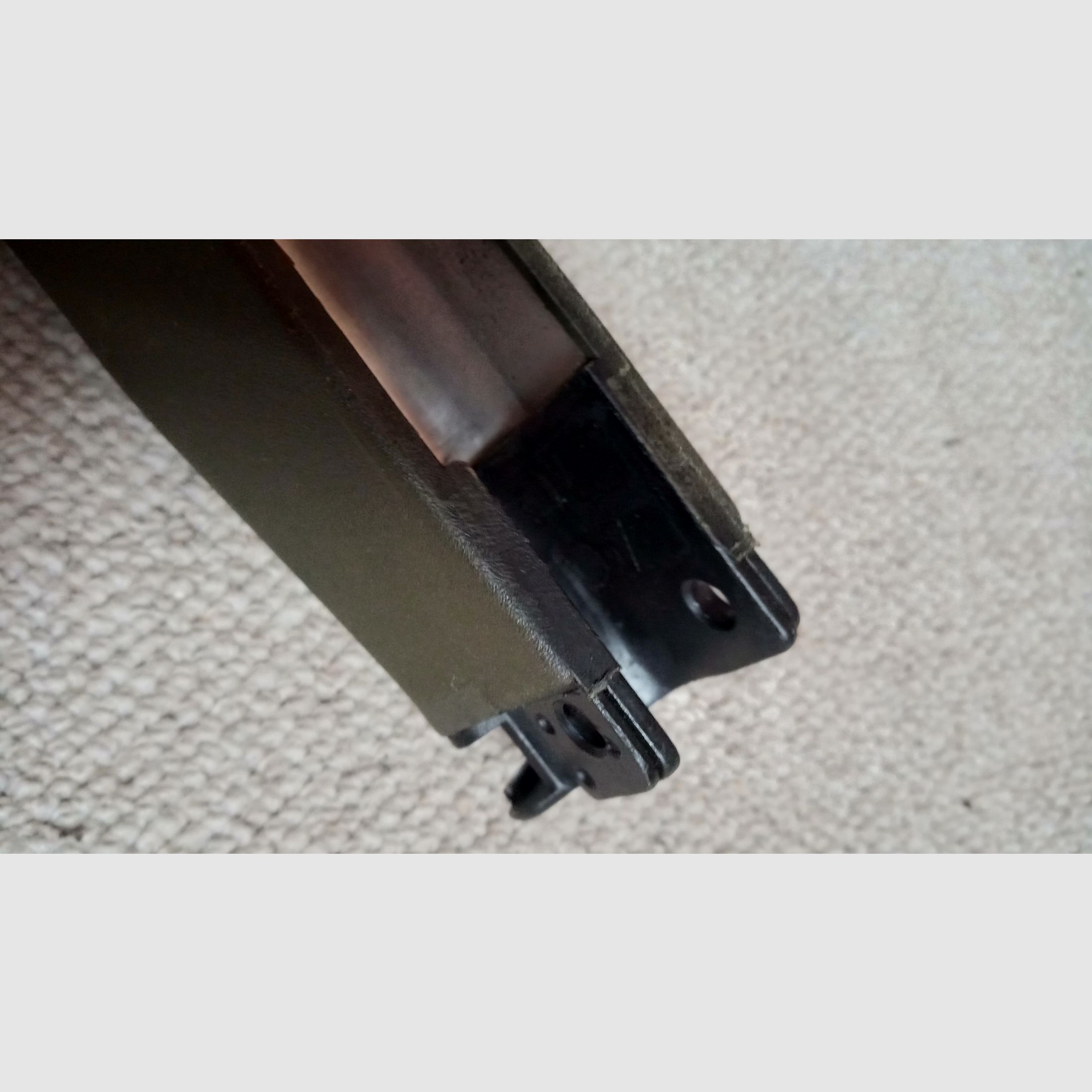 Originale Griff e protezione per trapezio per bipiede, entrambi i pezzi nello stesso verde NATO per H&K G3A4 / verde OD, maniglia larga + impugnatura G3 protezione per le mani