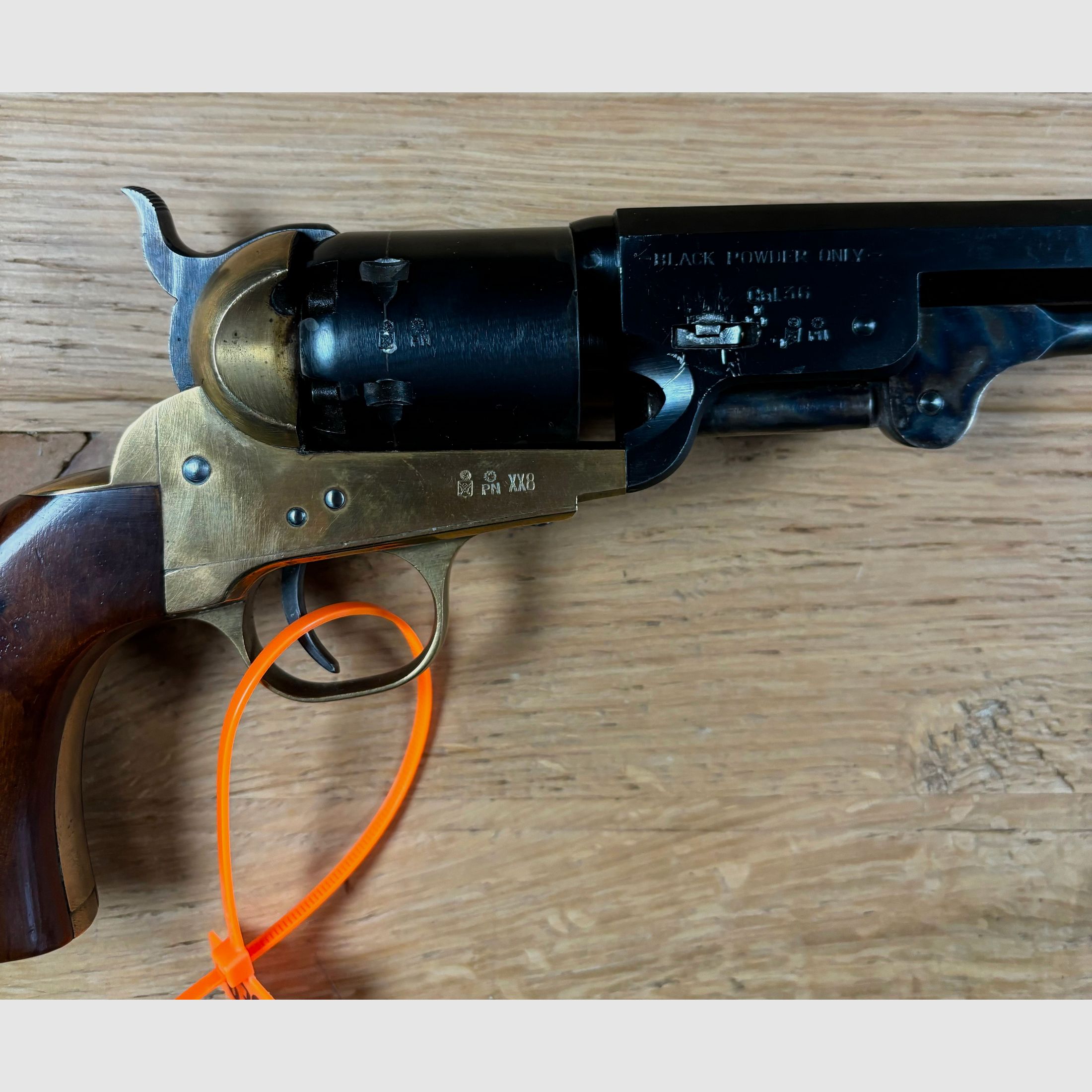 Hege-Uberti Colt Navy 