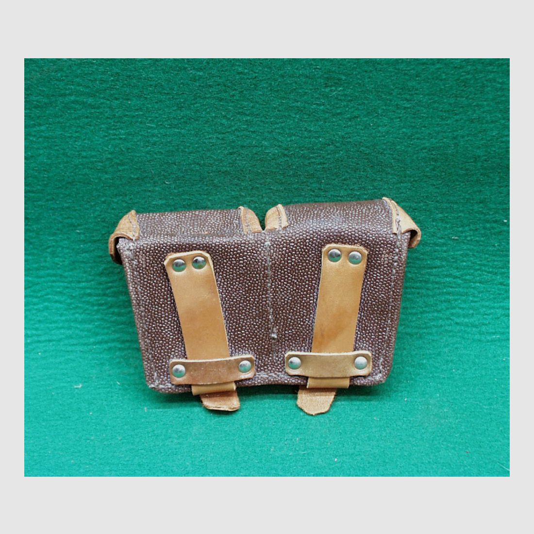 unbekannt	 Patronen/Magazin-Tasche