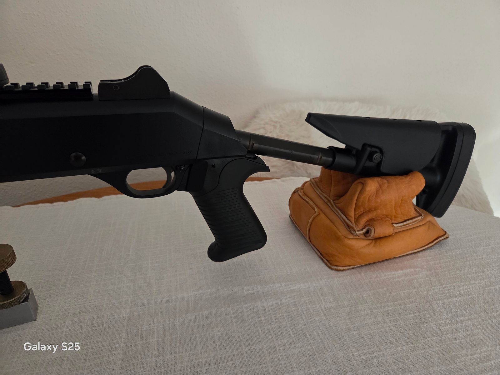 Verkaufe : Benelli M4 mit Schubschaft ! Wie neu... oder tausch/Inzahlungnahme..