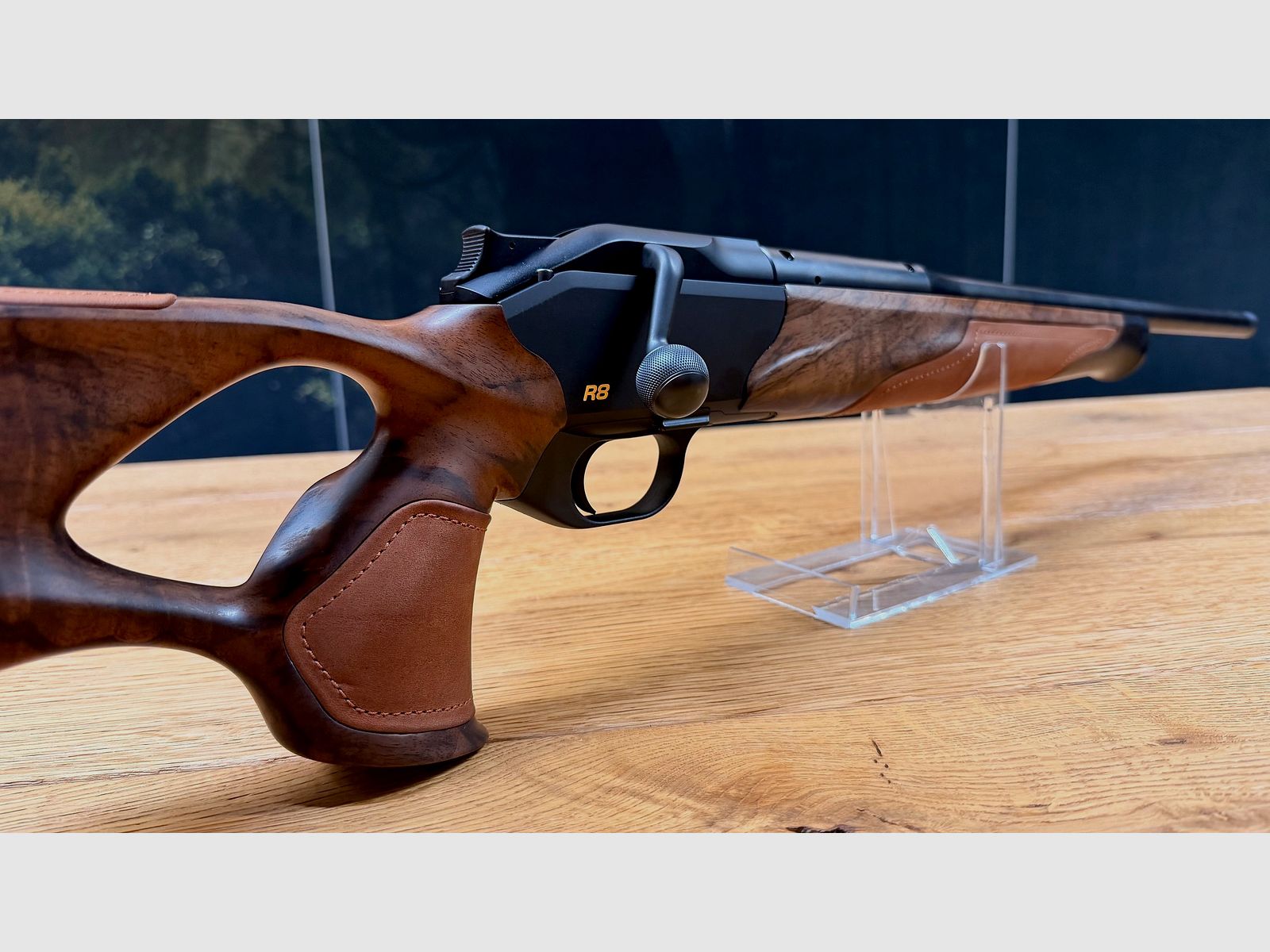 Blaser R8 Success / HK7 Super Finish matt / Chesterfield Leder / Stahlkugel gerändelt / Kaliber & Lauflänge nach Wahl / M15x1 Gewinde / ATEMBERAUBEND, Bild 6 von 11
