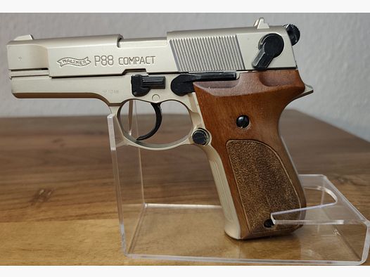 Walther P 88 Compact PTB 764 Nickel Kaliber 9mm Knall P.A.K Sehr guter Zustand
