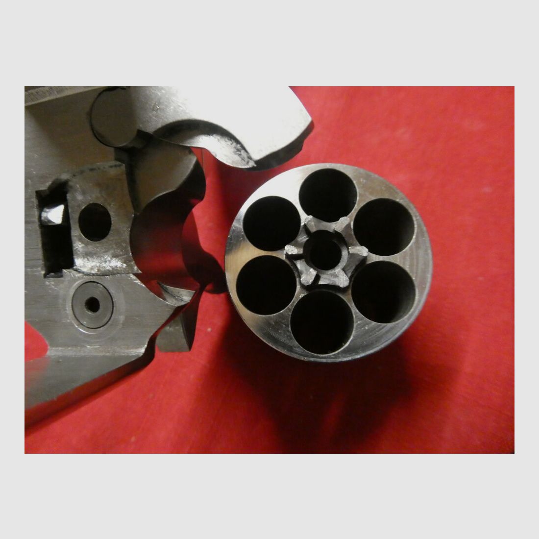 Hege Uberti Colt 1873 Peacemaker