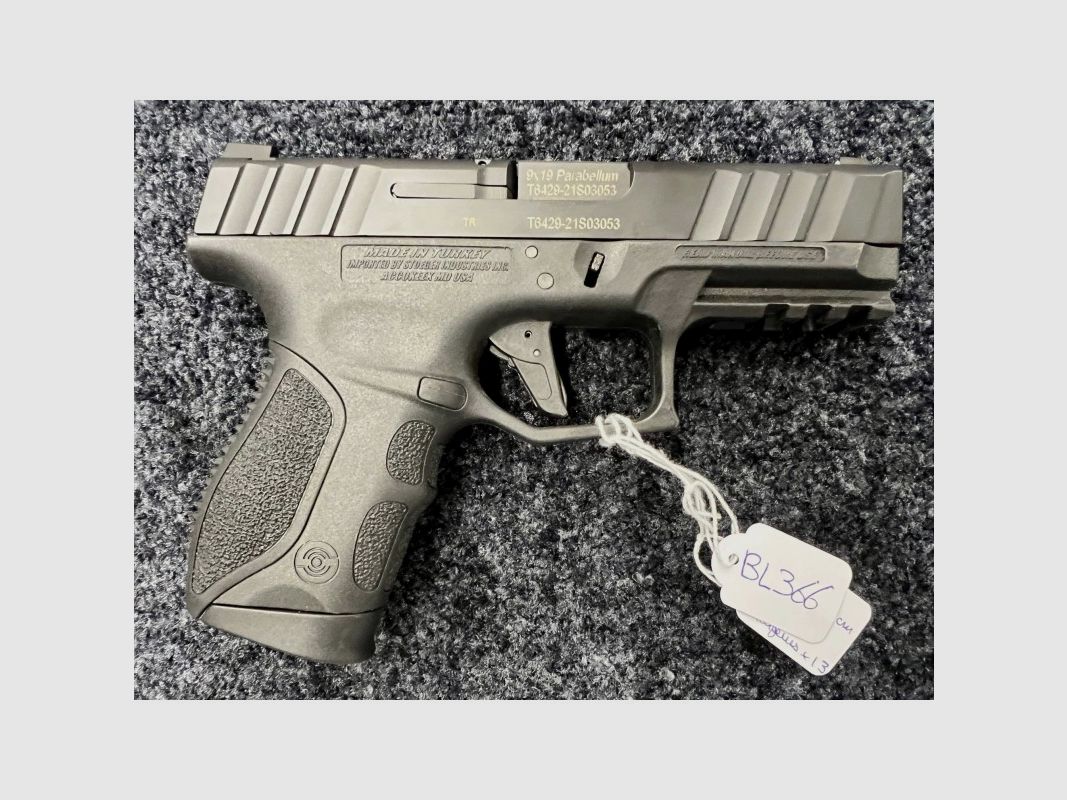 Stoeger STR-9C 9 mm, Bild 2 von 4