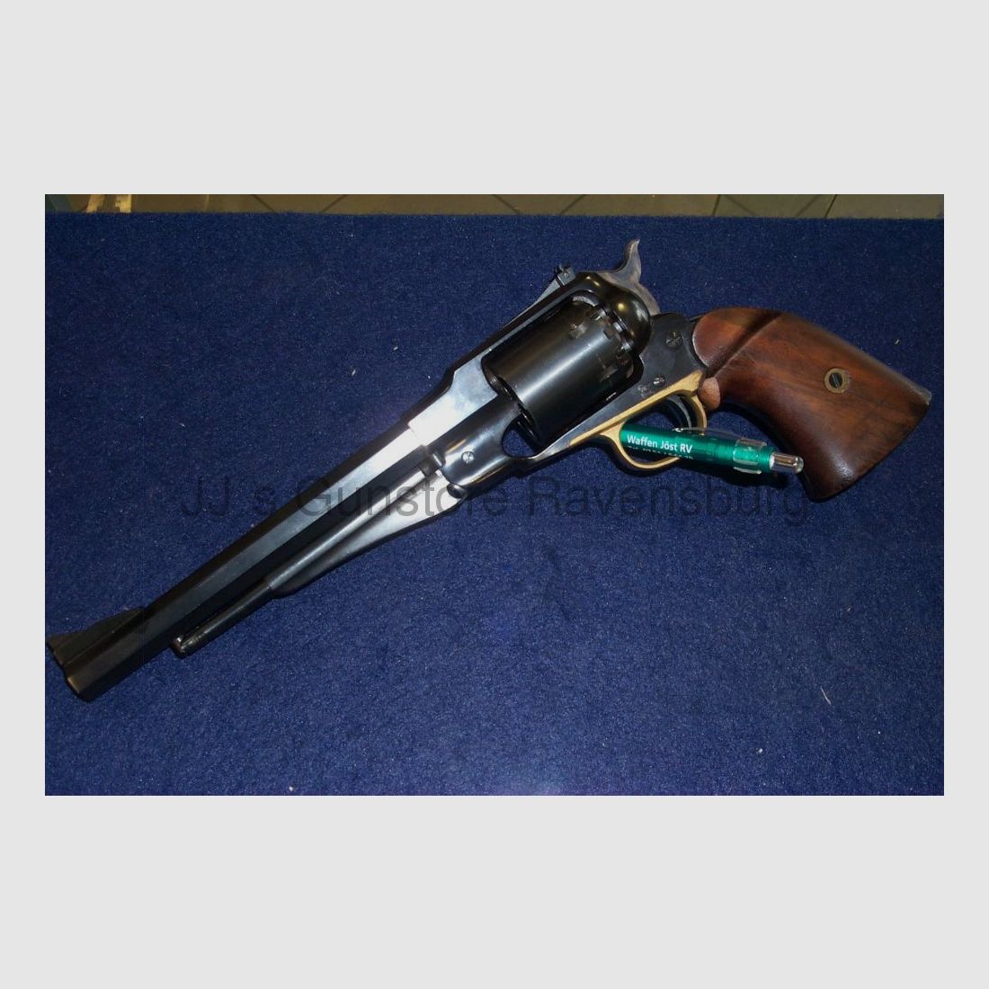 Hege Uberti	 Remington - .44(BlackPowder)