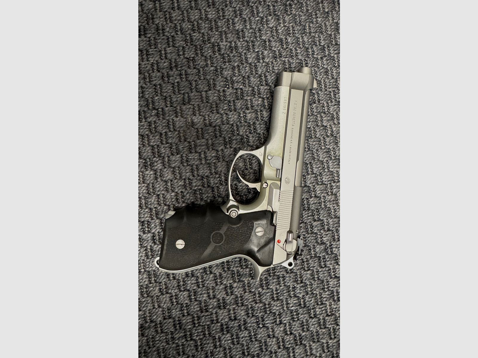 Beretta 92 FS stainless 9mm