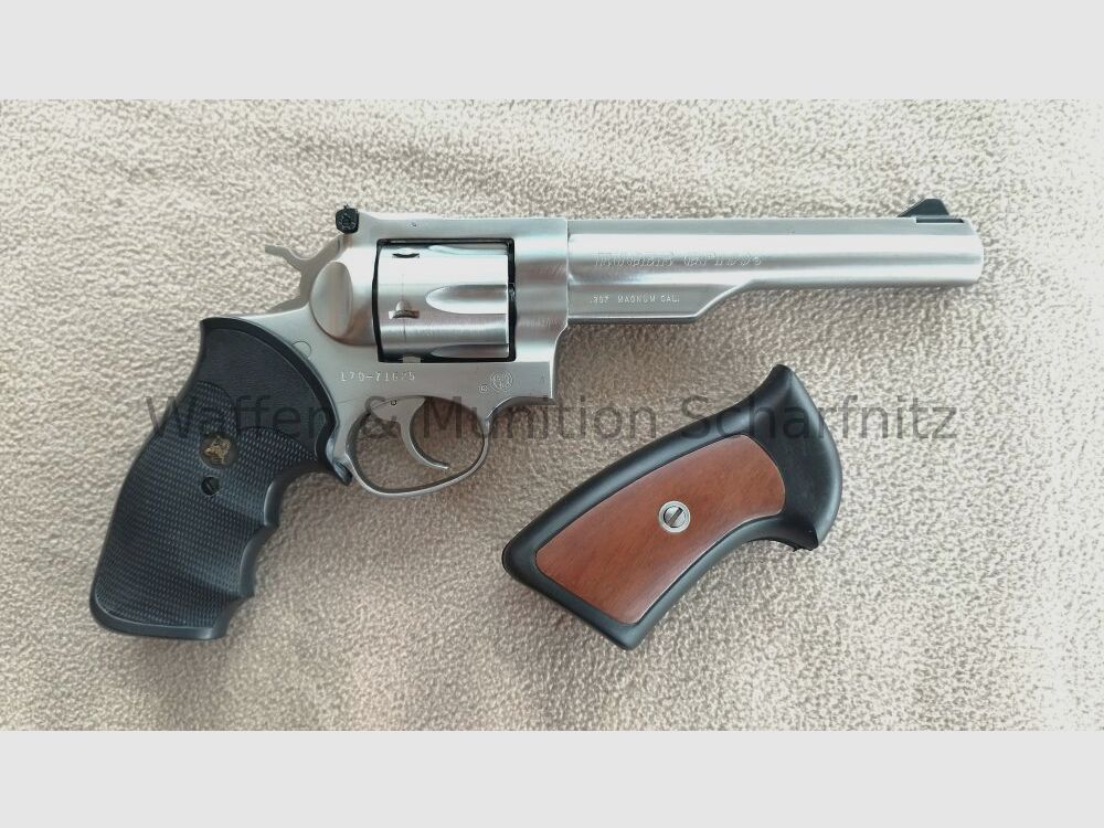 STURM, RUGER & Co. GP 100