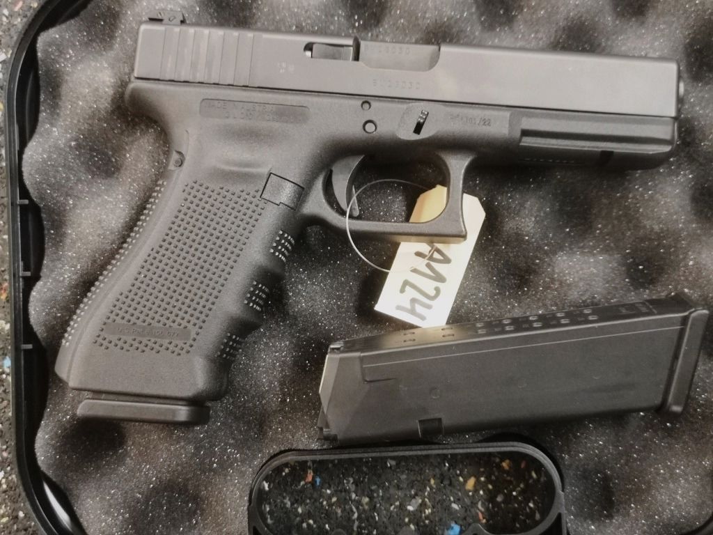 Glock 17  Gen.4  neuwertig