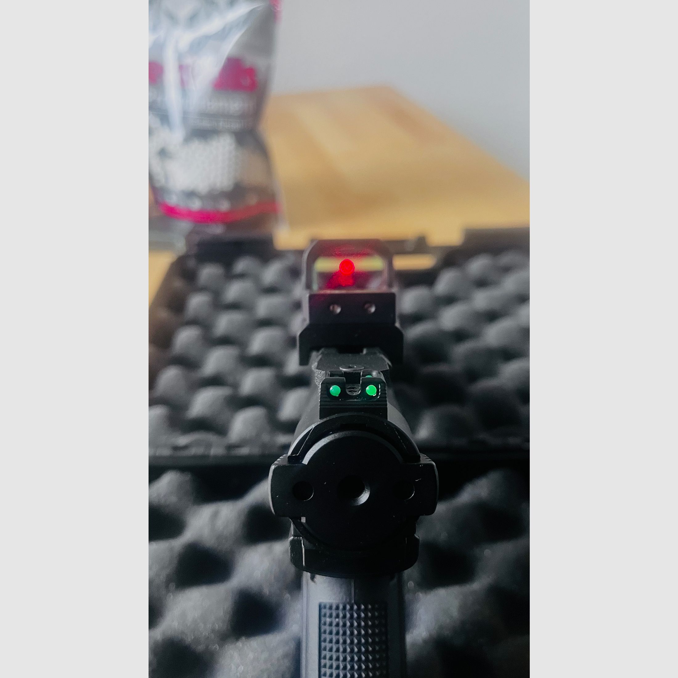 Action Army AAP-01 Assassin GBB z dodatkami i ulepszeniami - Nie jest bronią automatyczną