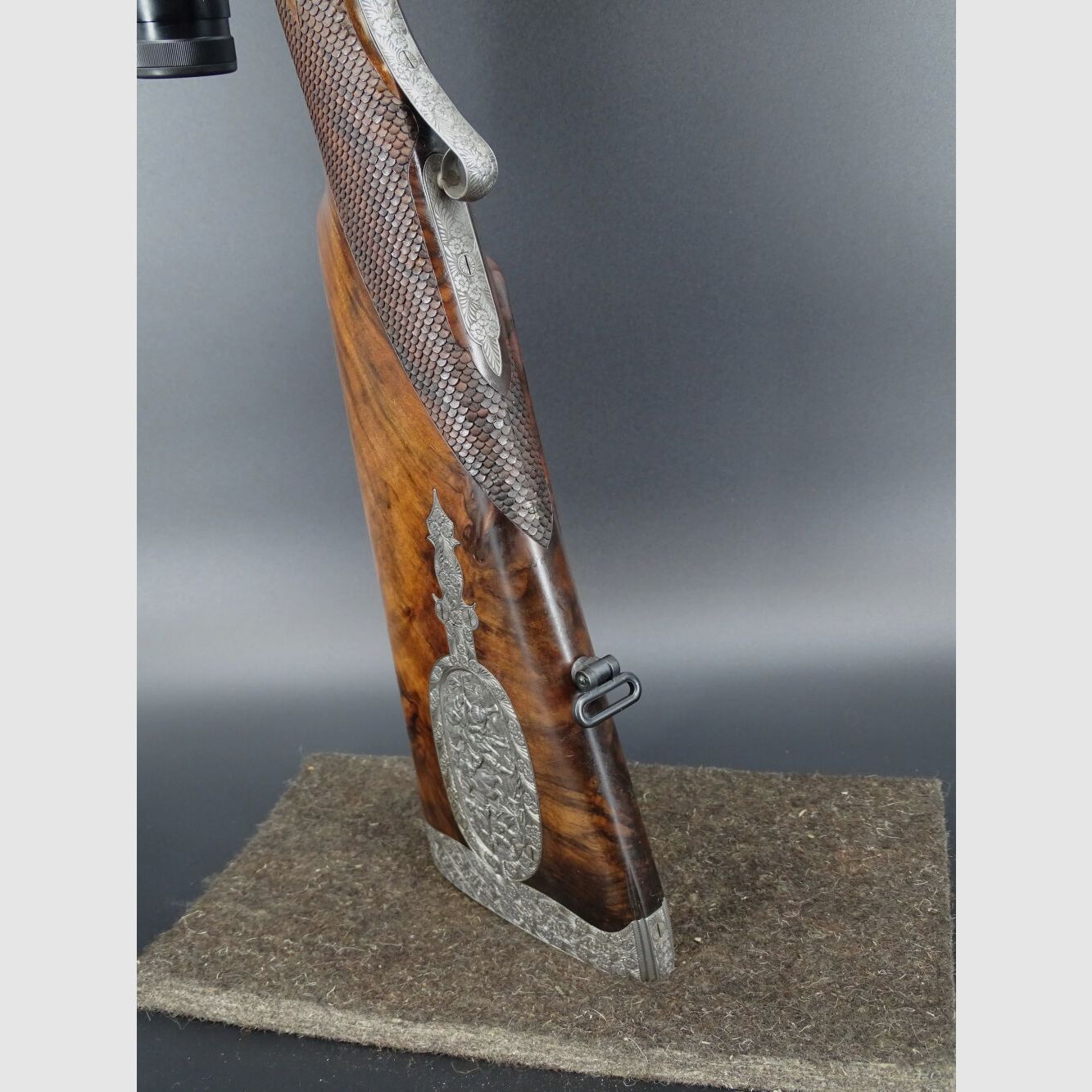 Drilling Franz Sodia gold inlays engravings fish skin collection dissolution