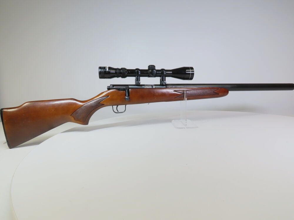 Lakefield repeater rifle / sound absorber