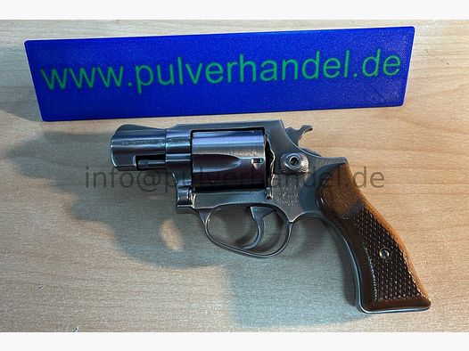 SIA Inc. USA Police Security Special .38Special, Stainless steel. Holzgriffschalen TOP