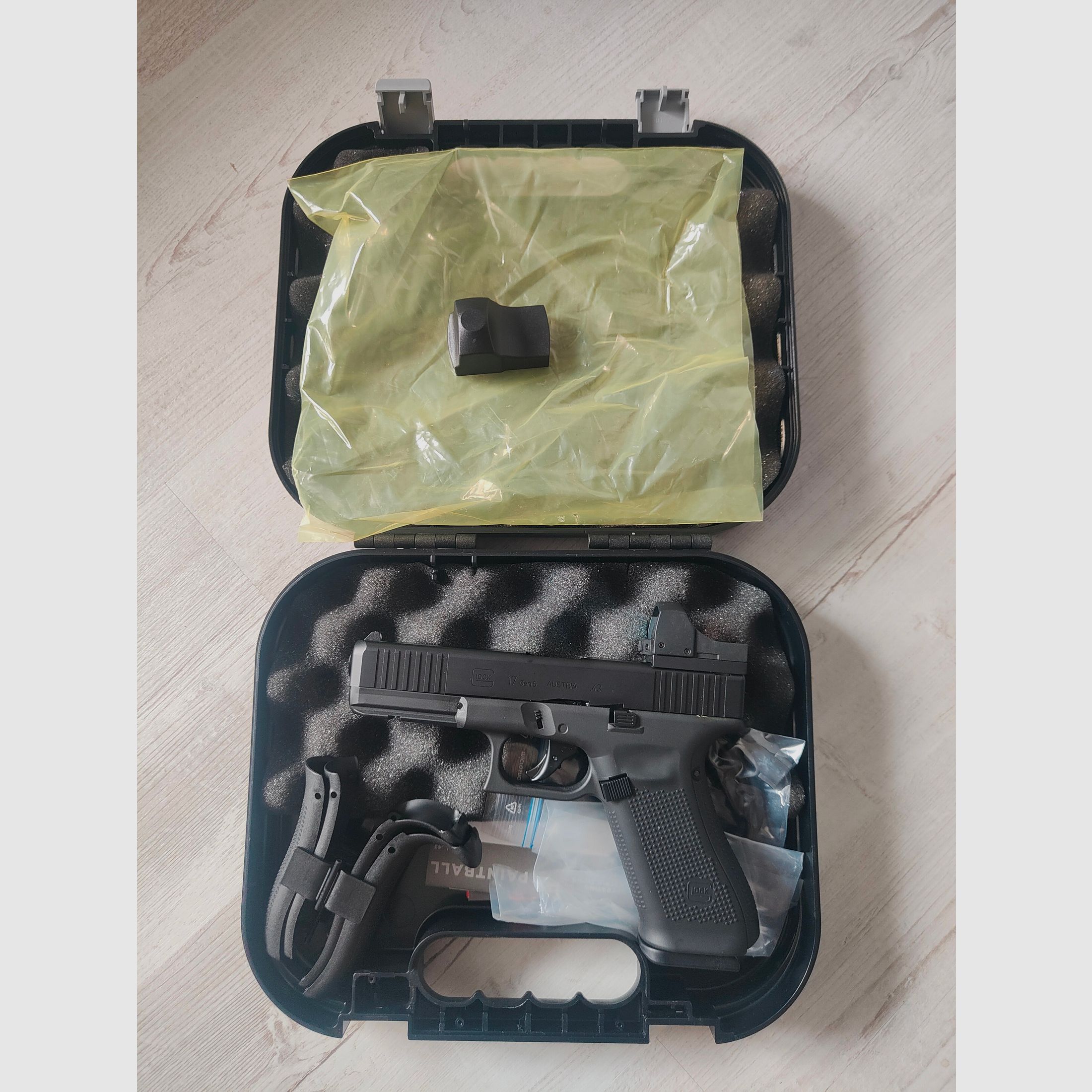 Glock 17 cal. 43 RAM
