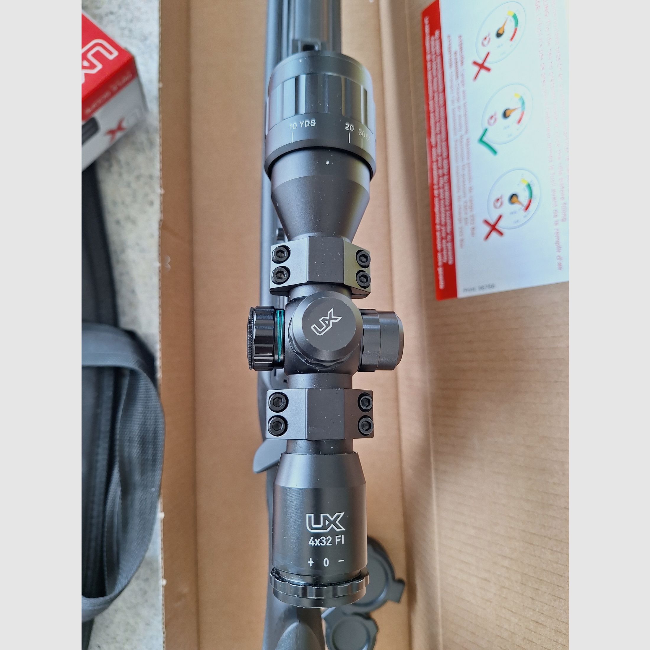 Gamo Arrow PCP Luftgewehr 4,5mm inklusive 2x10er Magazin