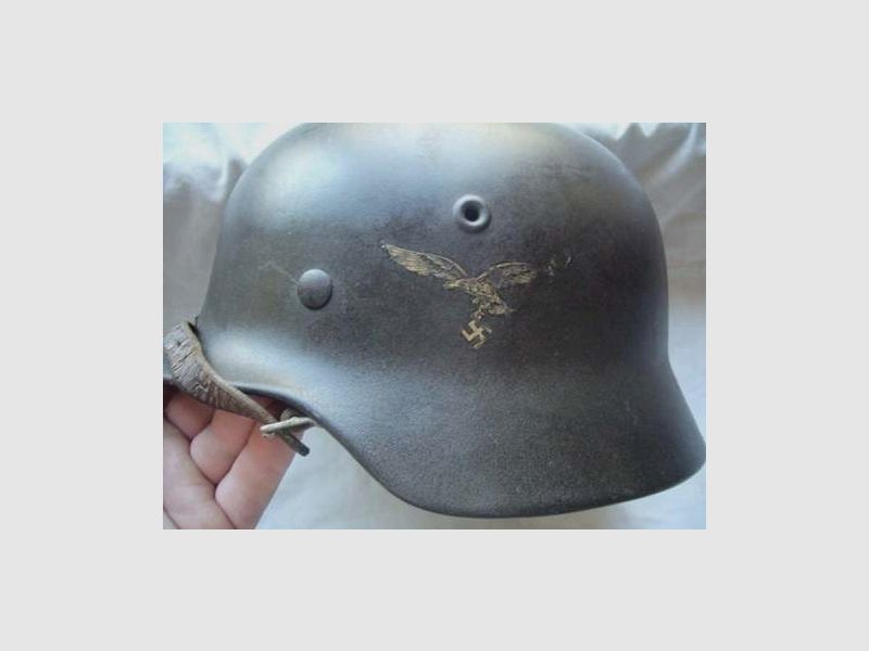 Stahlhelm M40 Luftwaffe aus Wk2 