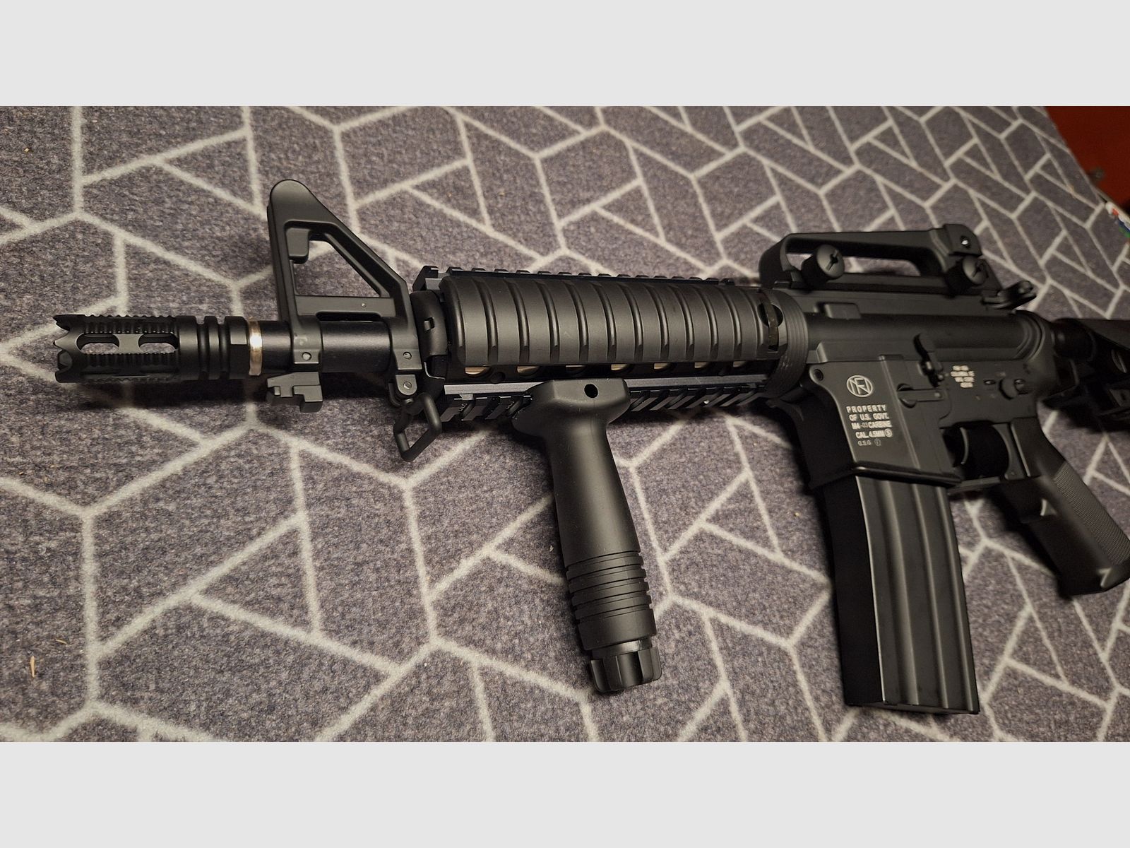 FN Herstal M4-03 Cybergun Carbine R.I.S. Kaliber 4,5 BB-NEU!