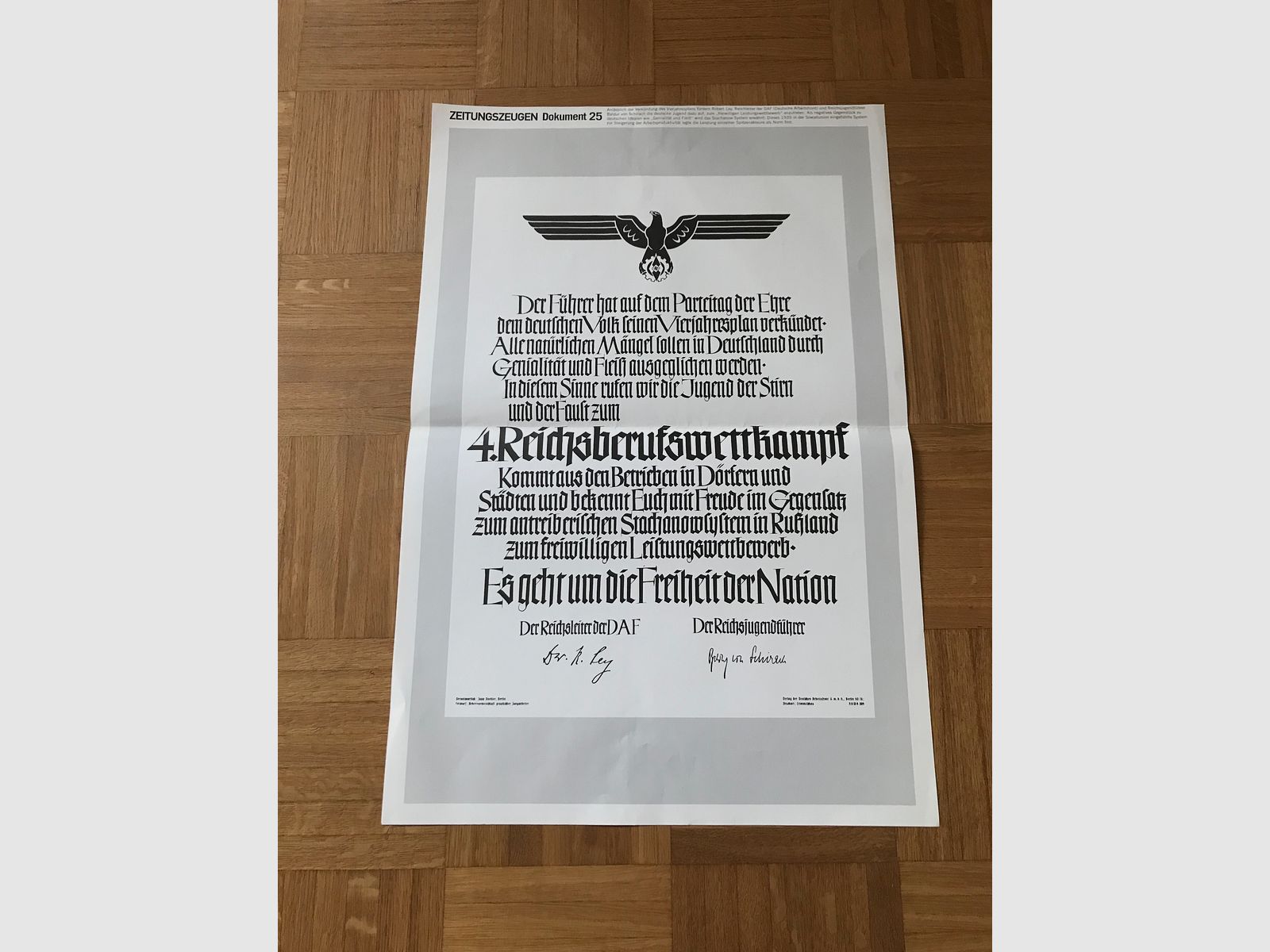 Testigos de periódicos 103 piezas con muchos carteles