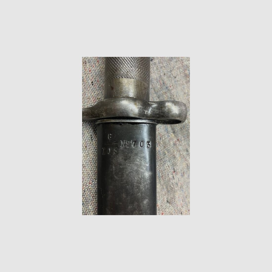 Schwedisches Bajonett Modell 1896 für den Schwedenmauser. Der Hersteller ist die Firma E.J.A.B. - Eskilstuna Jernolegets Aktion Bolaget in Eskilstuna / Schweden.