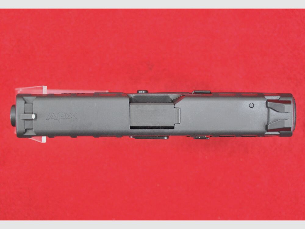 Beretta APX 9mm Luger