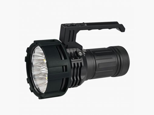 Bearstep AceBeam X75 avec 80 000 lumens |