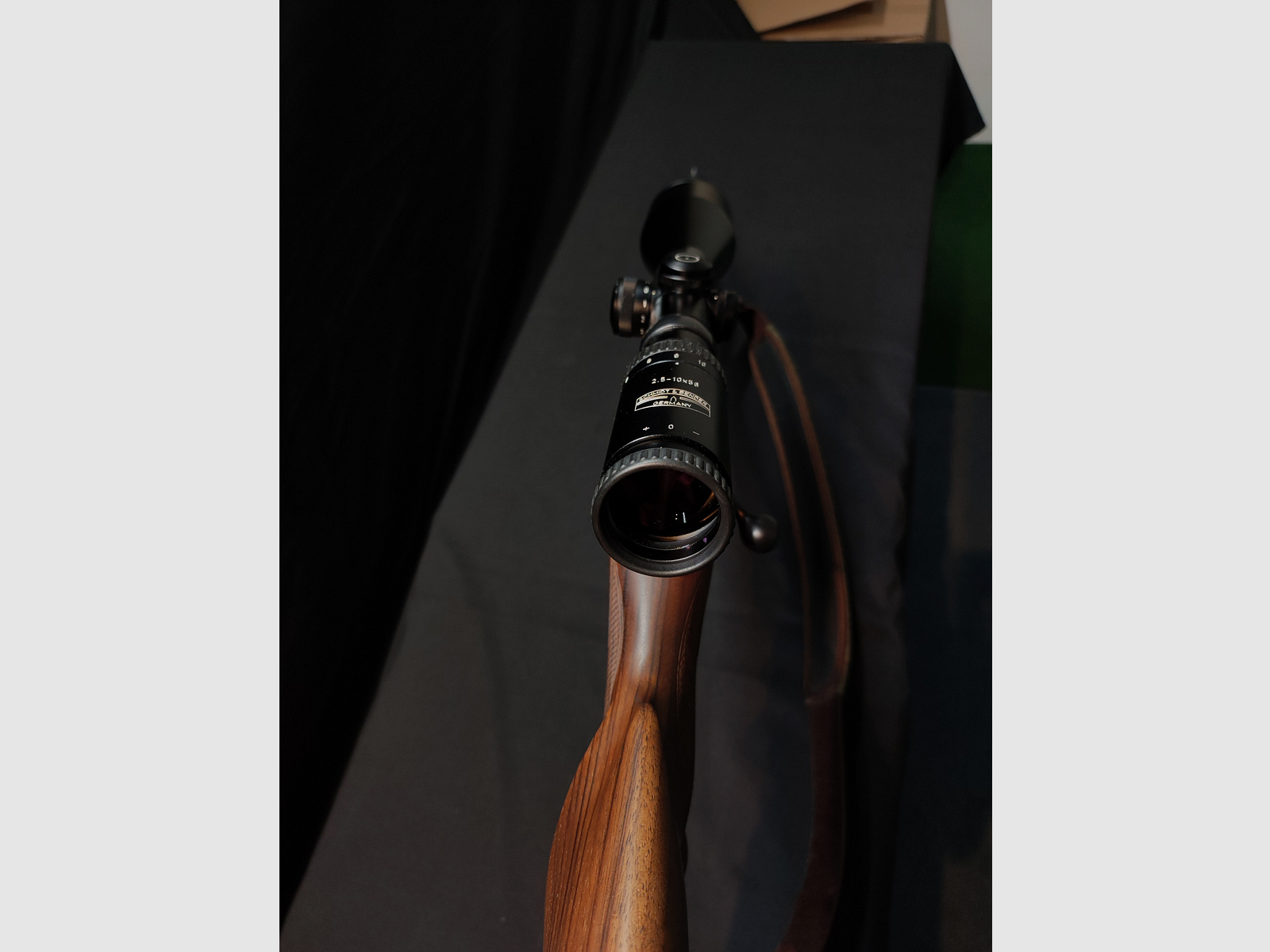 Mauser M94 repeating rifle - .30-06 - Schmidt & Bender 2.5–10x56 - Like new - incl. 183 rounds of ammunition