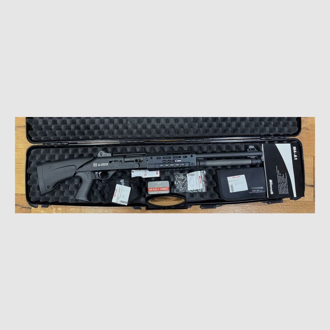 Benelli - Wersja rządowa M4 Super 90 TS A1 Drone Guardian