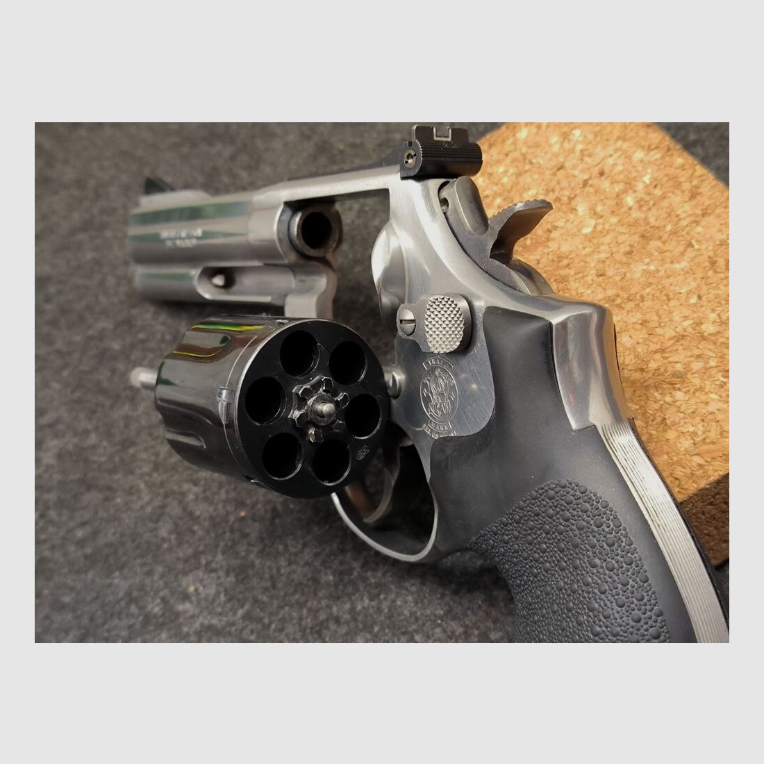 Smith & Wesson	 686-4 Euro Hunter 4"