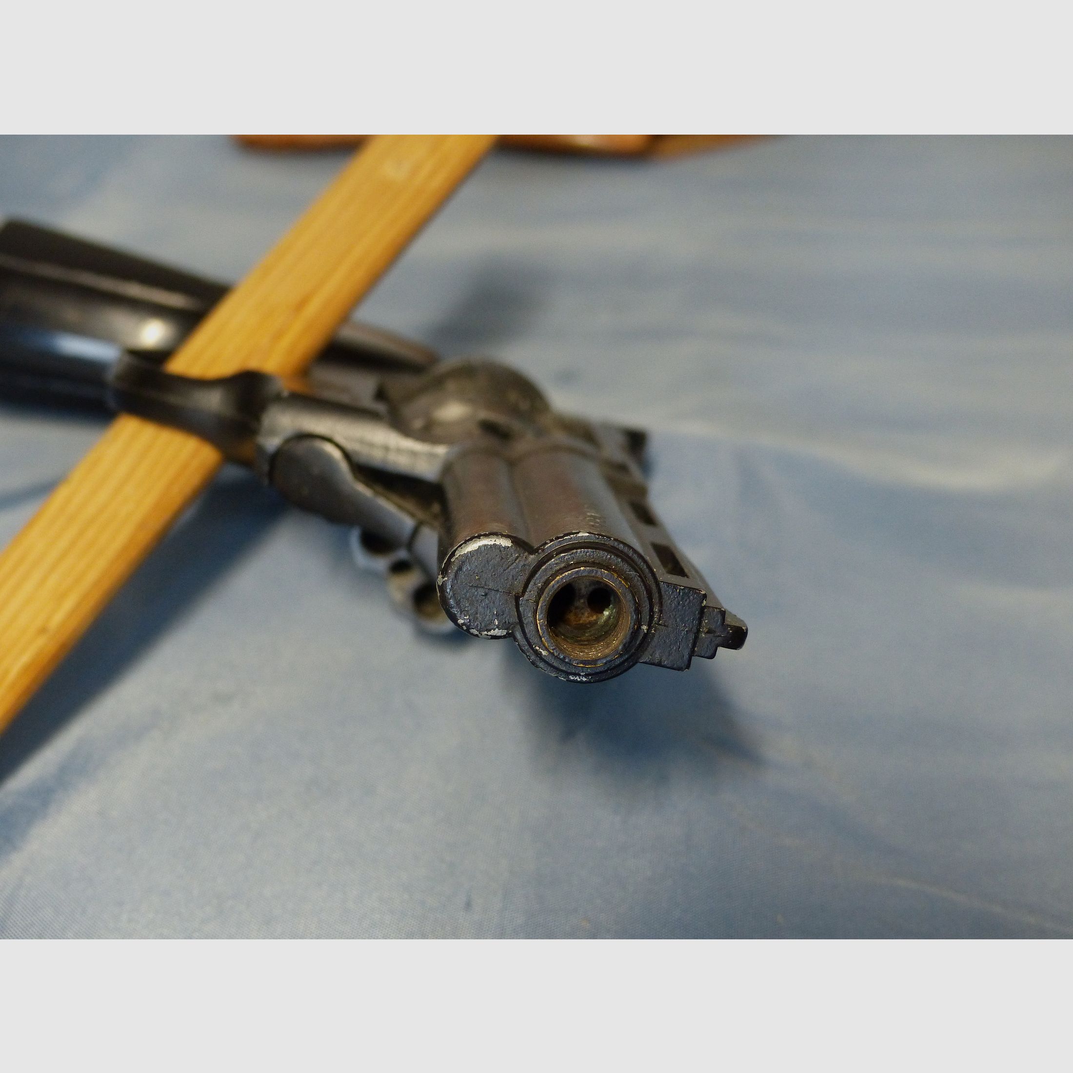 Schreckschuss Gas Revolver Umarex Python Cal. .380 Knall PTB 282 mit Holster + Abschussbecher vintage
