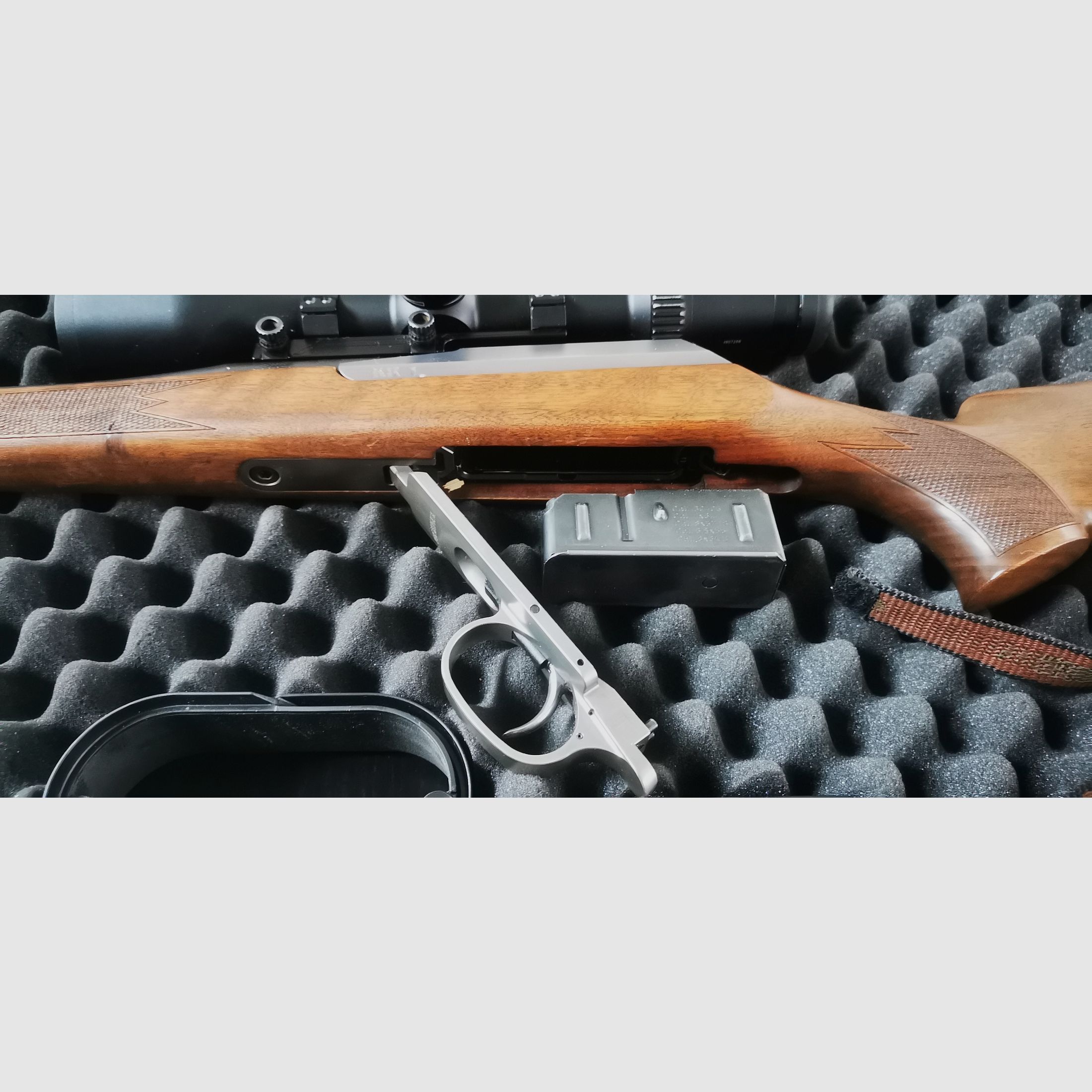 Merkel KR1 in 8x57 IS and interchangeable barrel in 222 Rem.