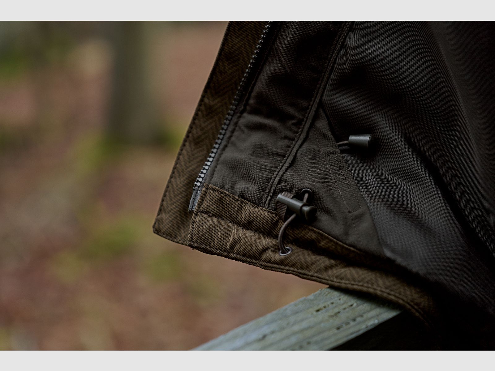 Härkila Driven Hunt HWS Insulated Jacke für Damen – Warme, wind- und wasserdichte Jagdjacke für die Winterjagd, Bild 17 von 19
