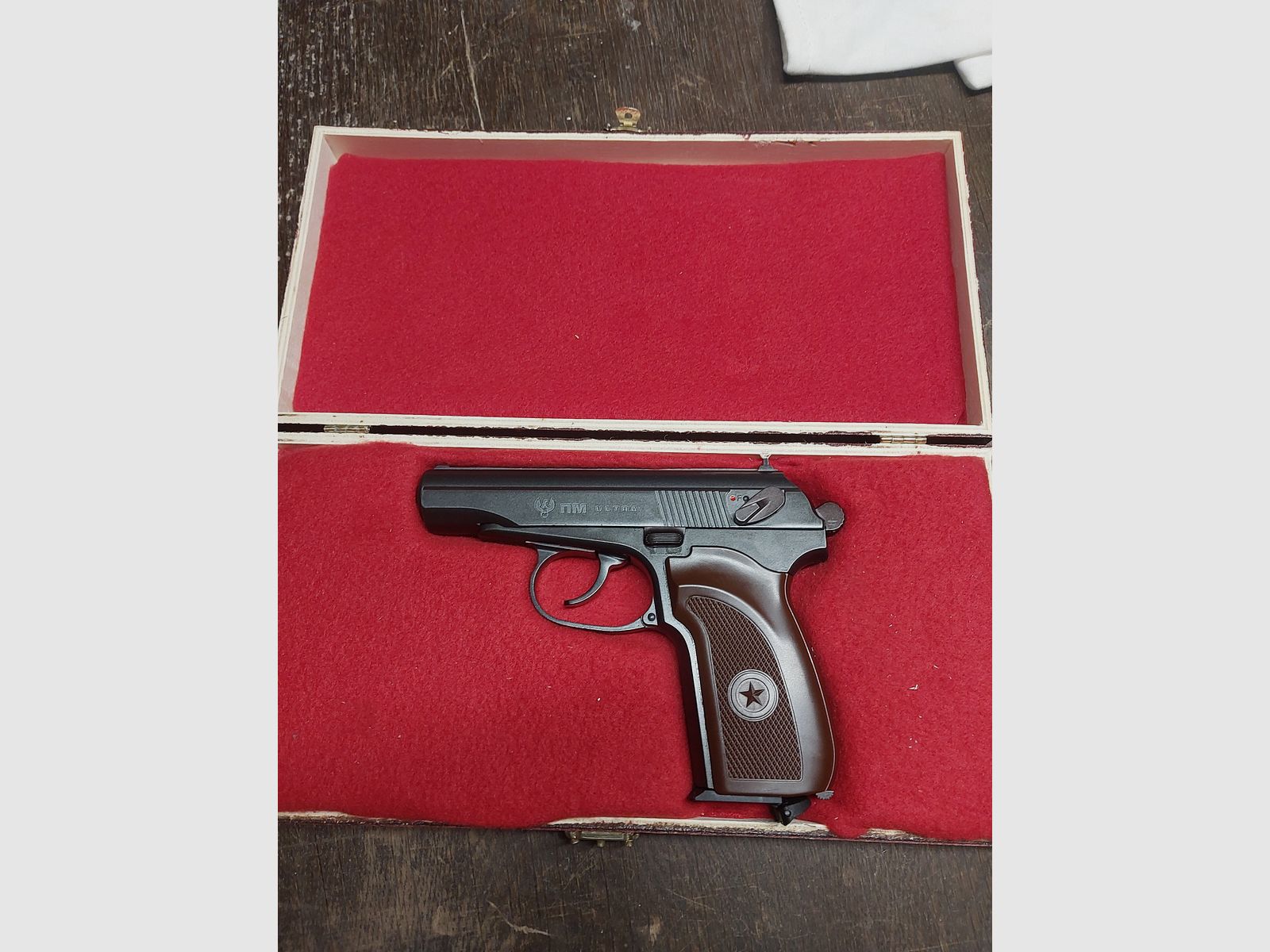 Rara umarex makarov ultra