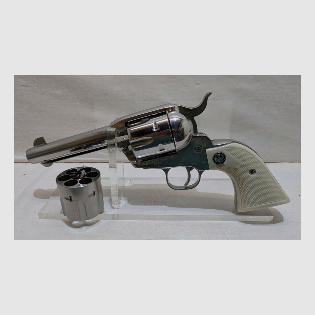 Ruger NEW VAQUERO