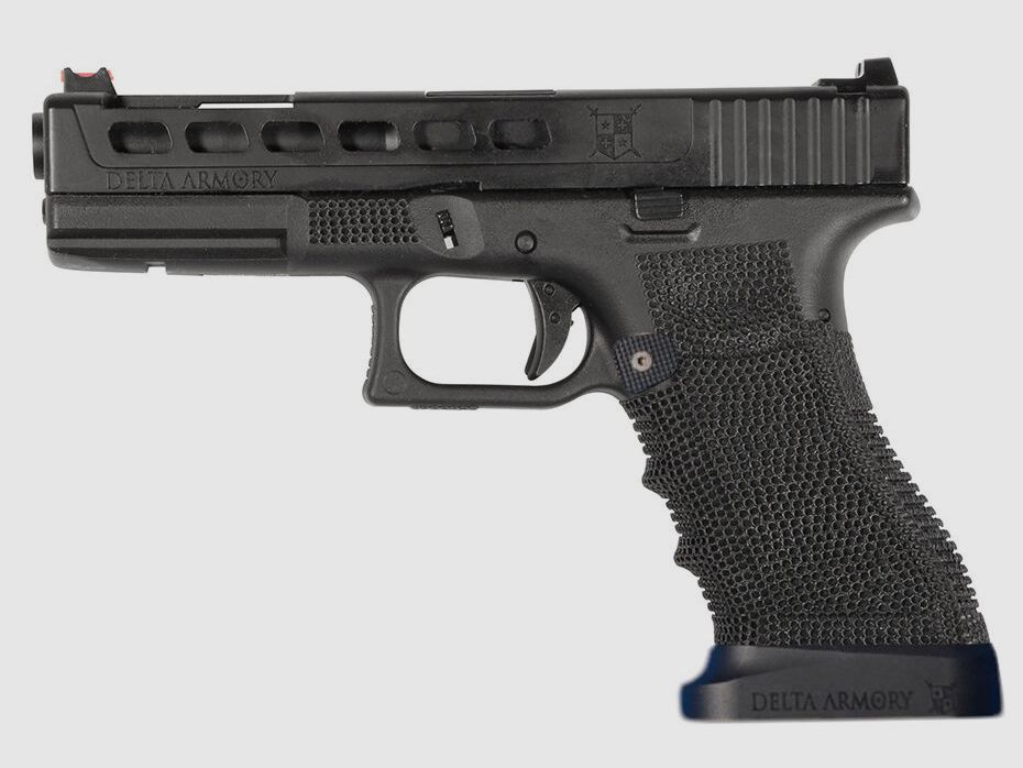P06 GBB Airsoft Pistole mit Grip Stippling in Schwarz | Delta Armory