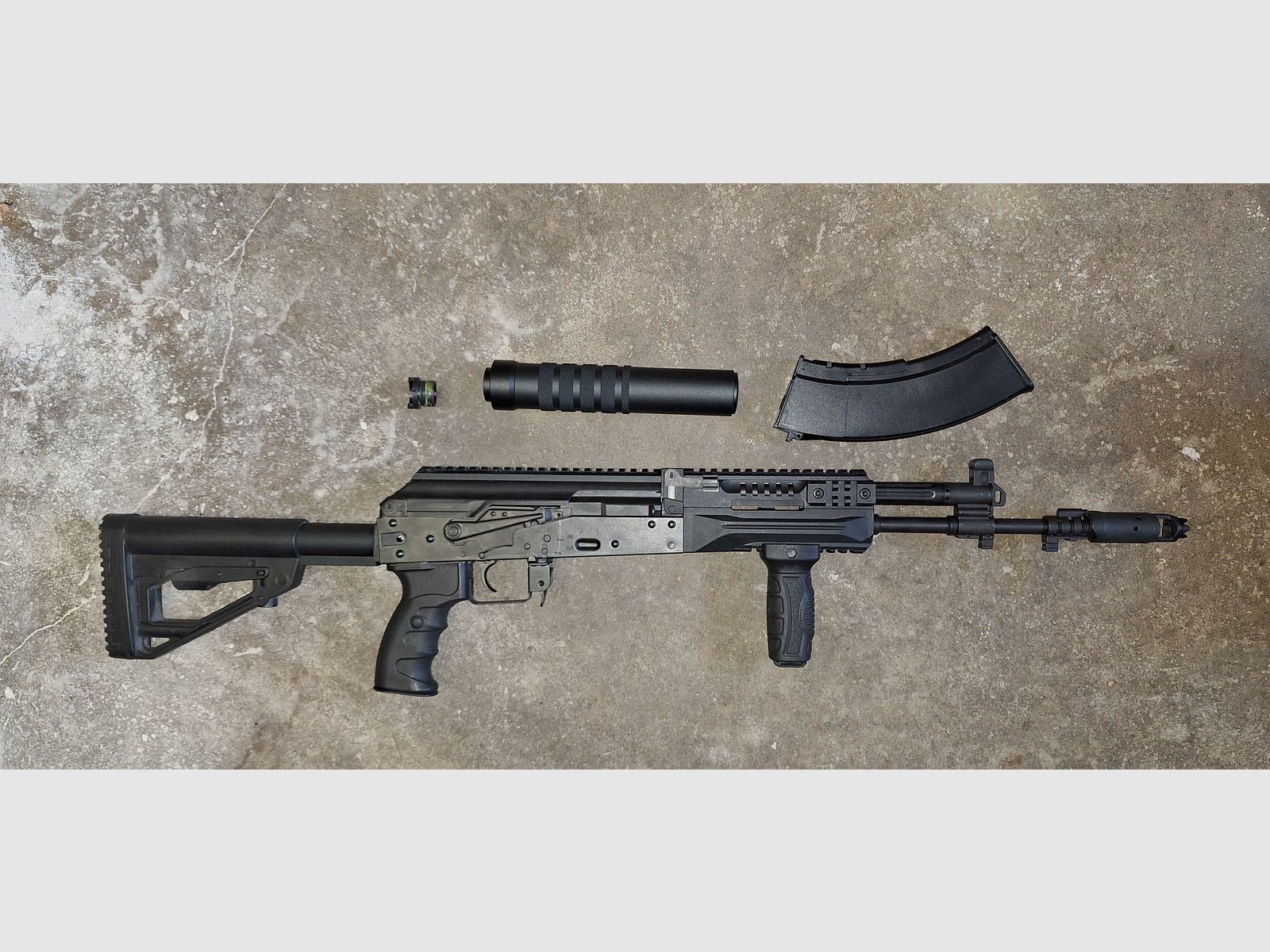 LCT LCK12 S-AEG | Fucile AirSoft | 6mm bb