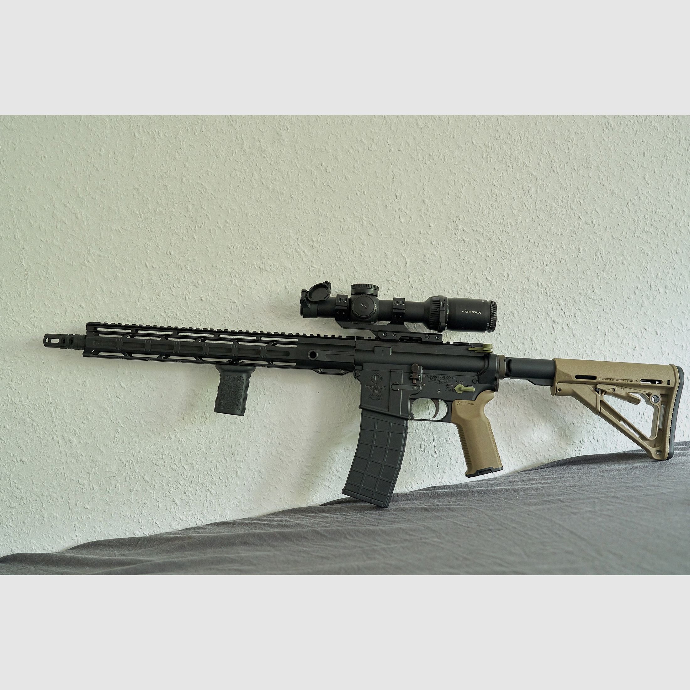 Tippmann Arms M4-22 LTE OD-Green .22 lr – ottime condizioni, circa 25 colpi, accessori Vortex/Hera/Magpul