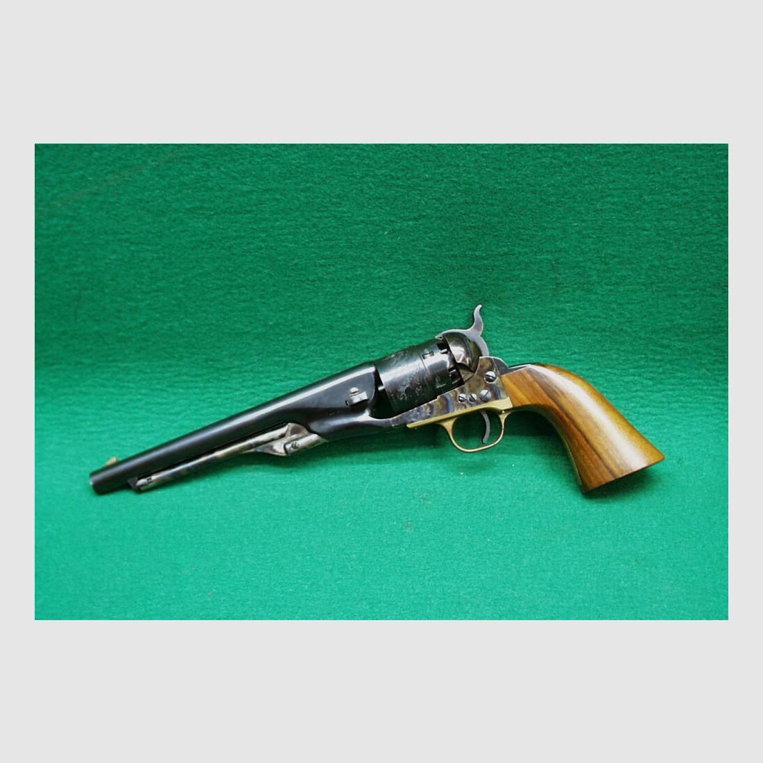 Hege Uberti	 Revolver Colt 1860 Army