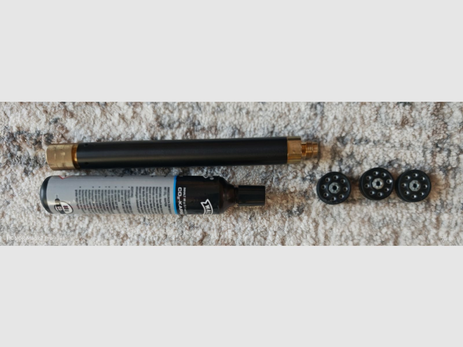 Hämmerli 850 CO2 carabine à air beaucoup d'accessoires, comme neuve !