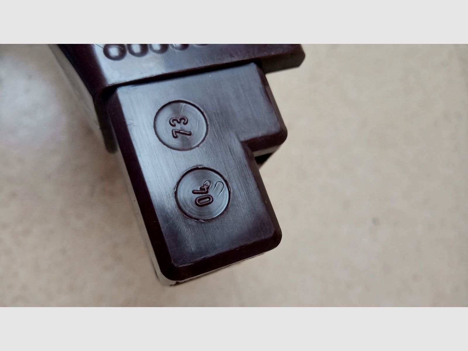 Original East German plastic fixed stock for the MPi-KM manufacturer VEB Wiesa in absolutely best condition // GDR NVA / AKM