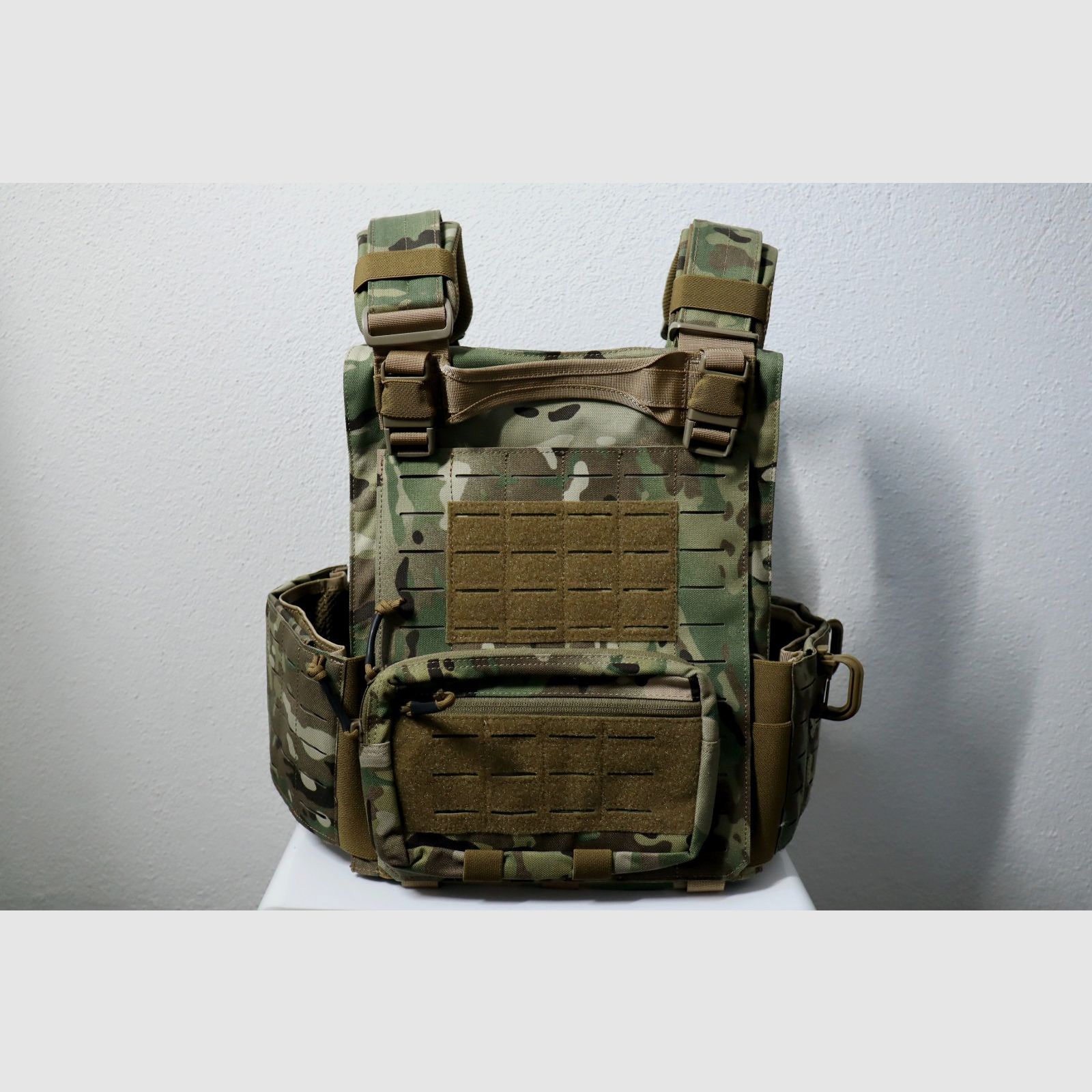 Airsoft Gewehr HK M110 A1 S-AEG Neu! Mit cooler Ausstattung! !!!Für kurze Zeit Plattenträger / Weste v. Shield Germany, neu, gratis dazu!!!