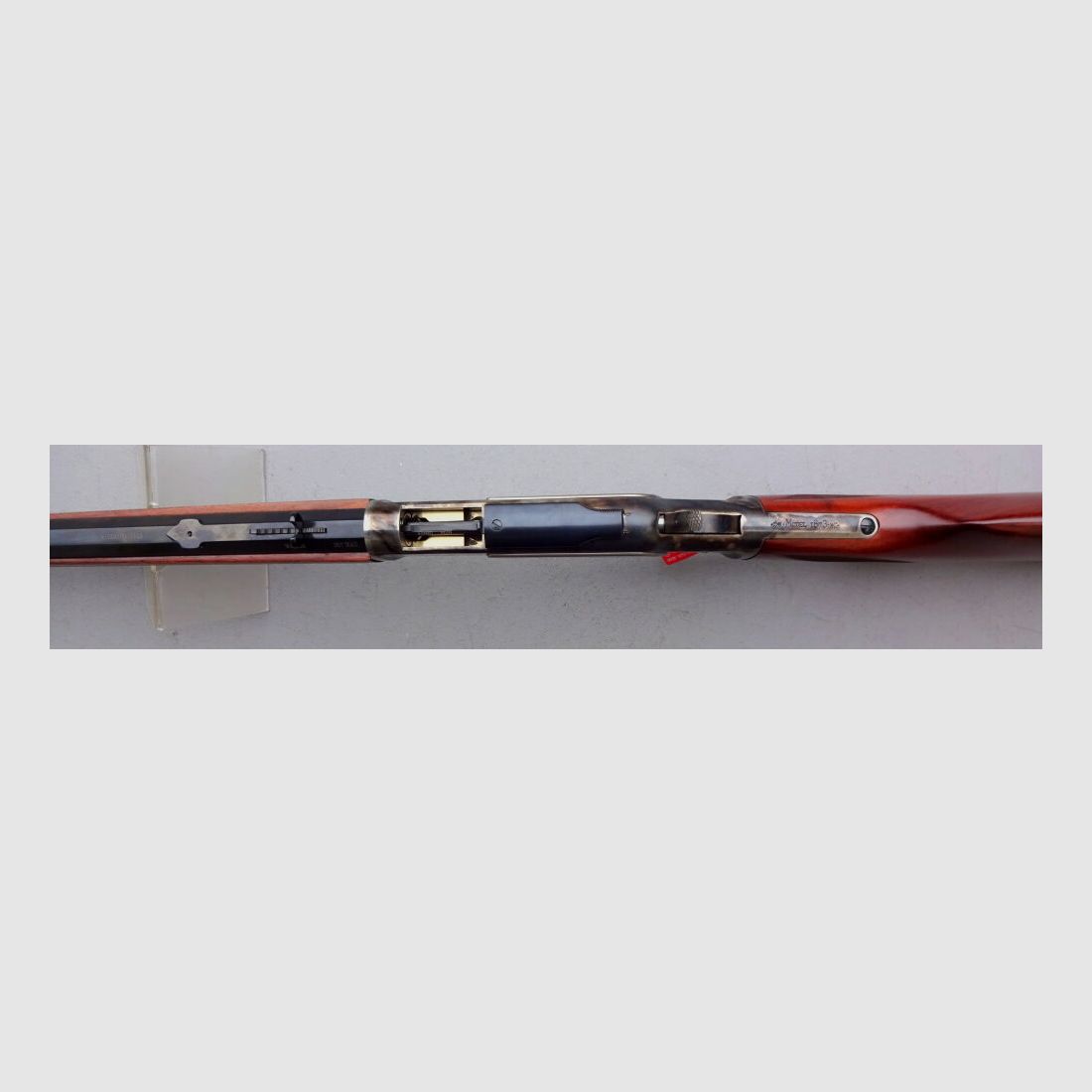 UBERTI ITALY UBERTI Typ Winchester 1873 Specjalna Strzelba Sportowa 24 1/4" / 8-kątna