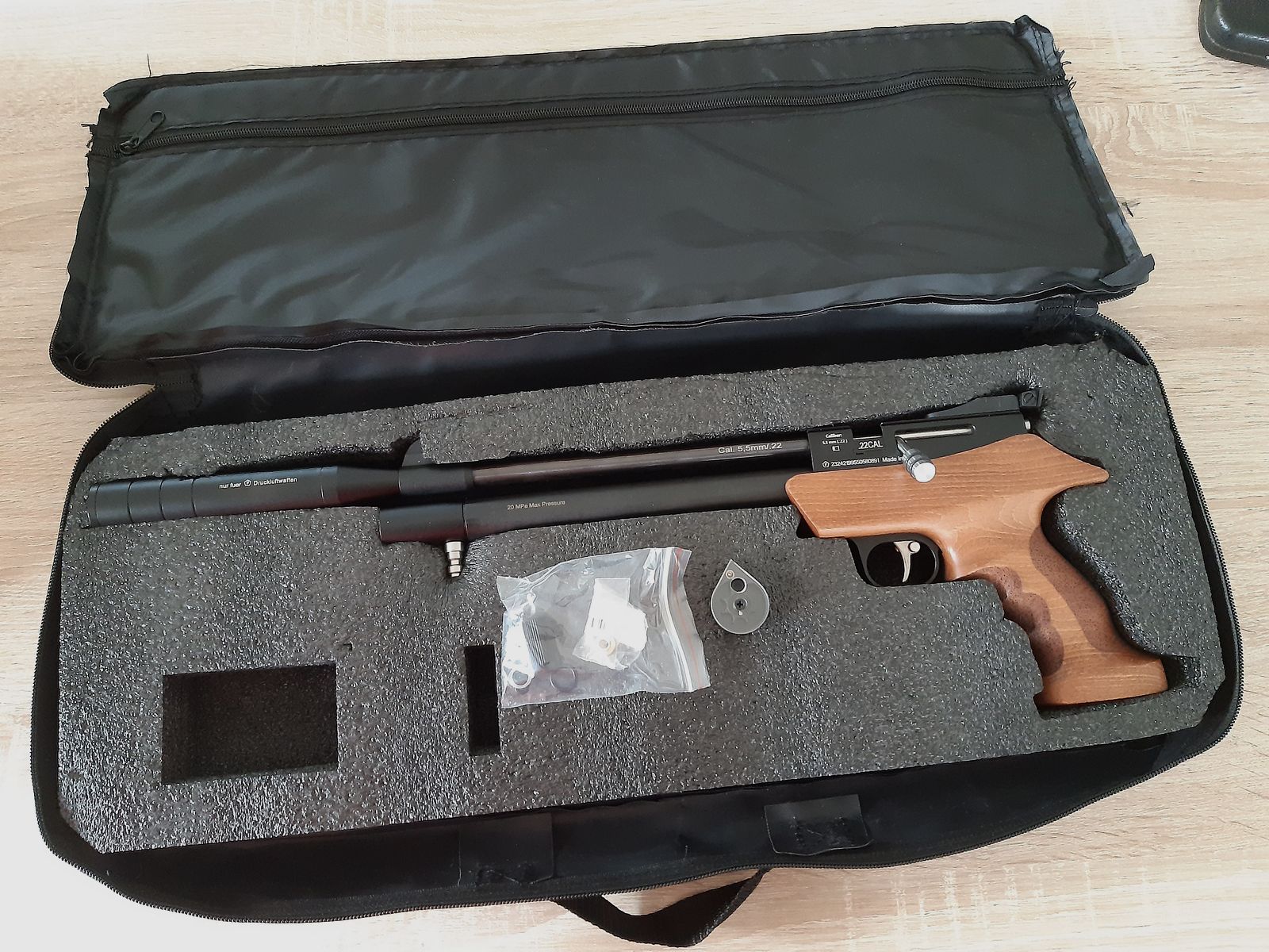 Pressluftpistole Diana Bandit Gen II Holz-Matchgriff mit Fischhaut  Magazin Schalldämpfer Kaliber 5,5 mm 