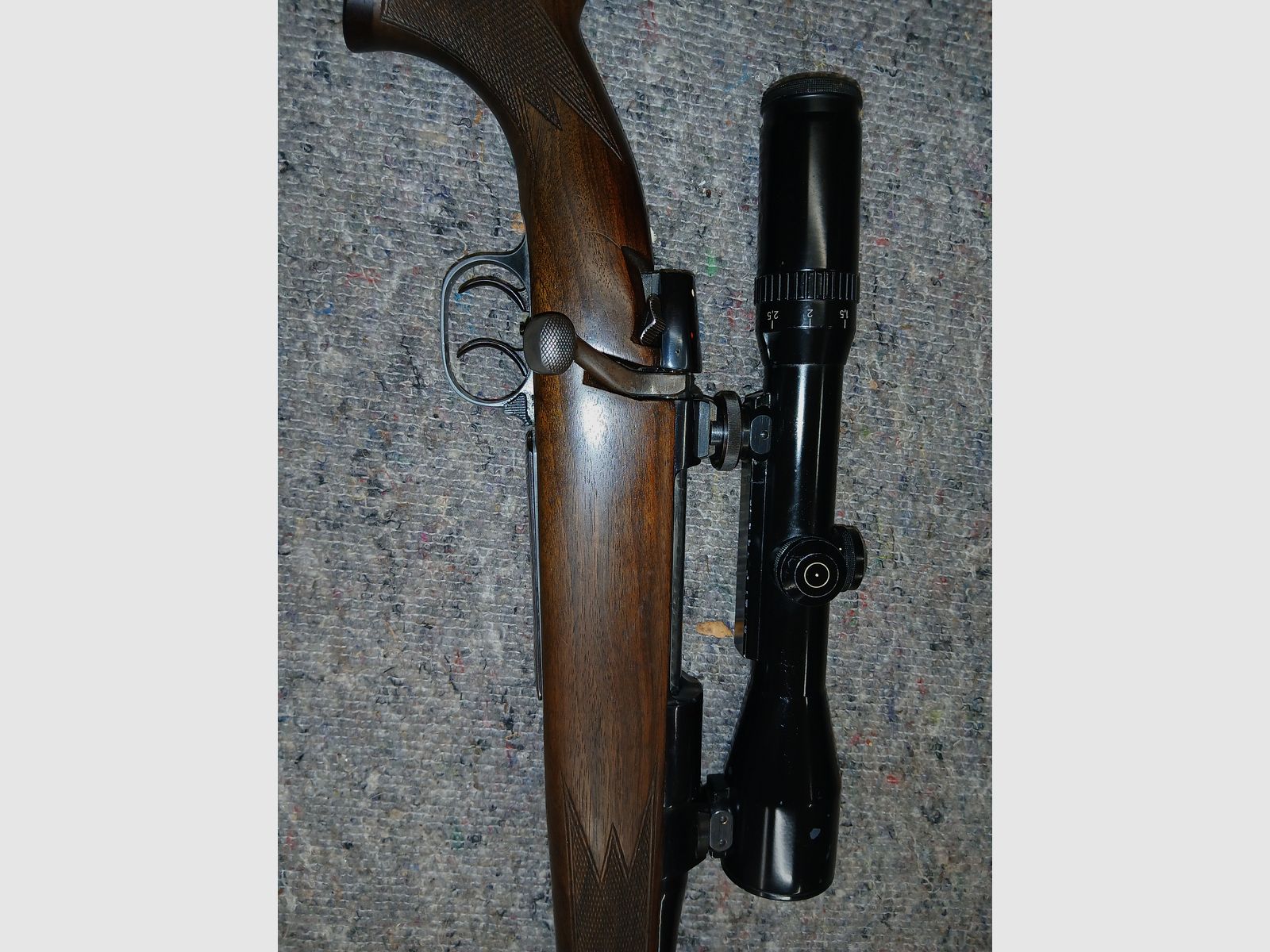Büchse Heym SR 20 N Repetierbüchse 7x64 mit S&B 1,5-6x42 auf Schwenkmontage