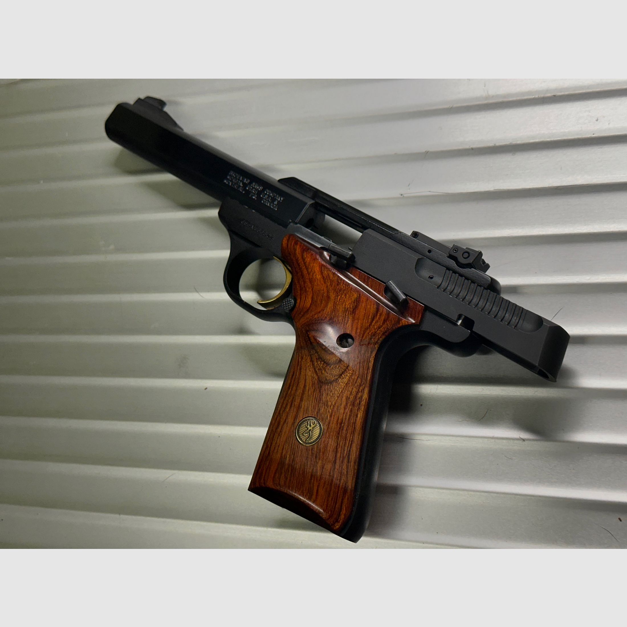 Browning Buck Mark