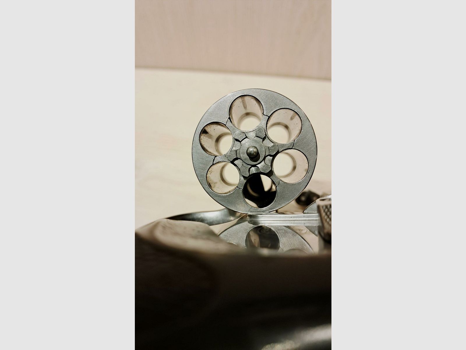 SMITH & WESSON 64 .38 Special, immagine 3 di 4