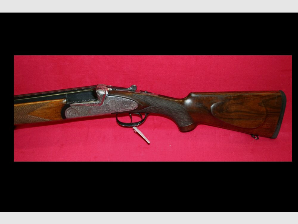 Turin with side lock